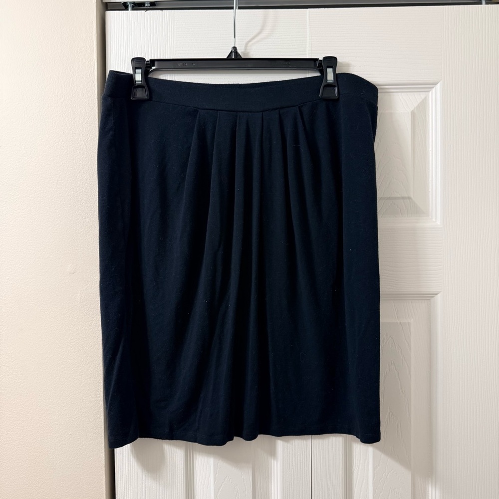 DKNYC Black Women's Skirt
